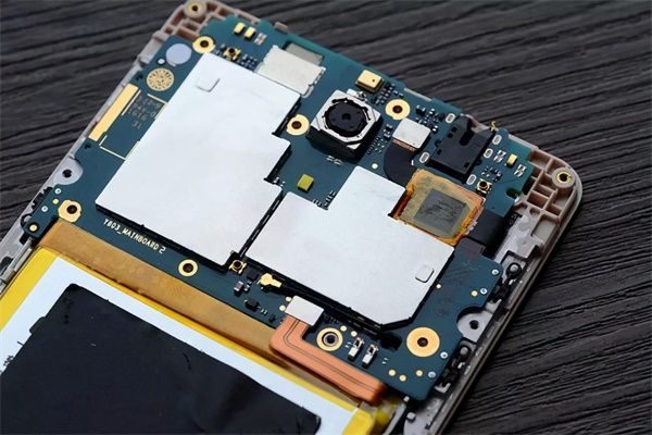 盤點手機外殼的輔料模切的分類及應(yīng)用要求