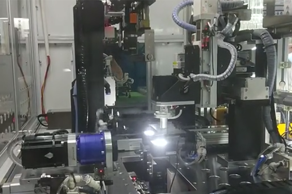 機(jī)器視覺(jué)自動(dòng)化貼合TP&LCM柔性屏應(yīng)用