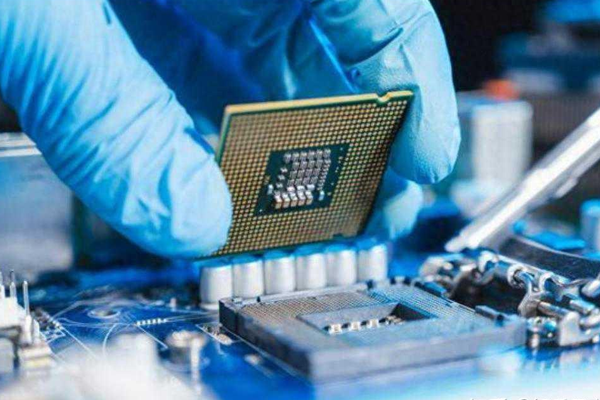 機器視覺定位工業(yè)芯片貼合的應(yīng)用